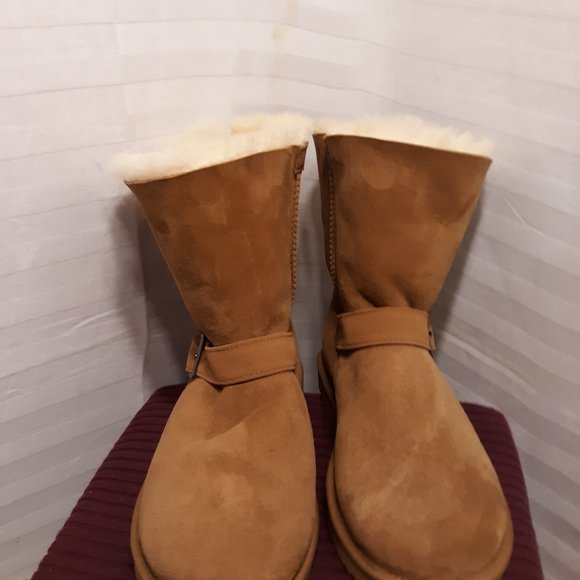(( Listing #101 )) (( NEW )) Women's Boots - Picture 5 of 11